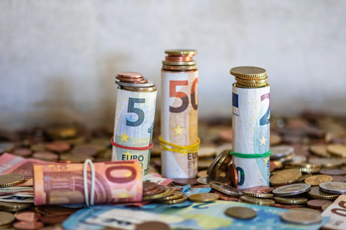 Vendre de l'or en France : taxe forfaitaire ou plus-values ?